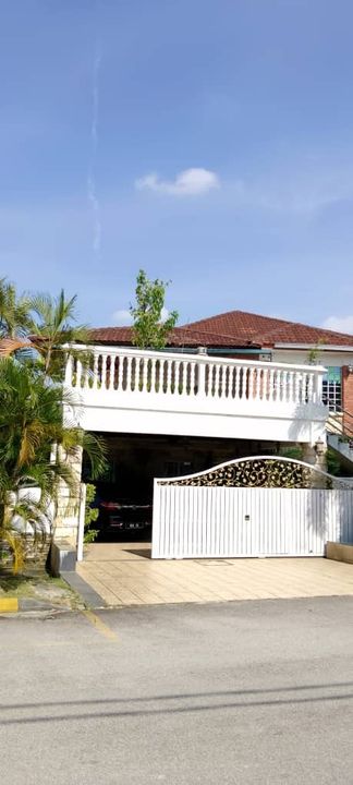 [CORNER UNIT /  FULLY RENO] 2 Sty Link House, Bandar Bukit Puchong 2, Selangor, Puchong