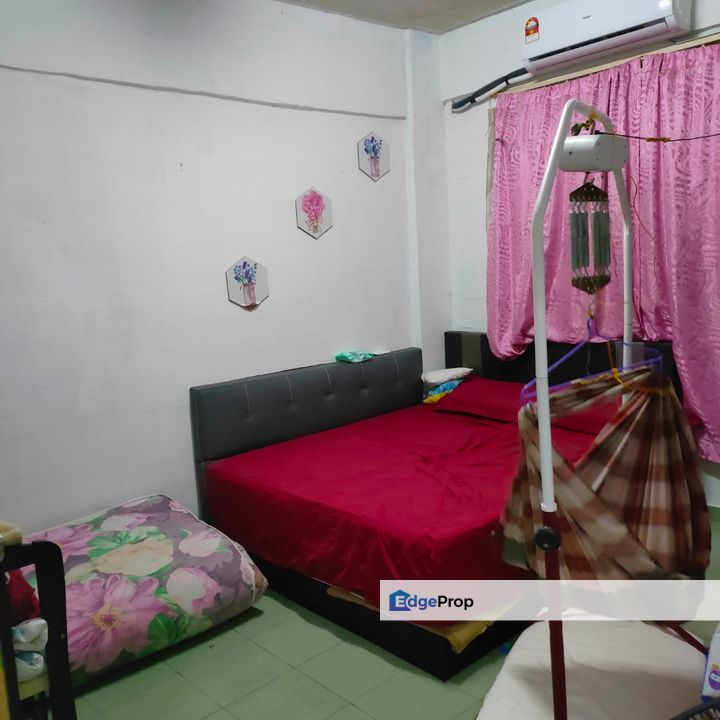 [Cashback RM 50k] Flat Desa Mentari , Blok 2, PJ, Selangor, Petaling Jaya