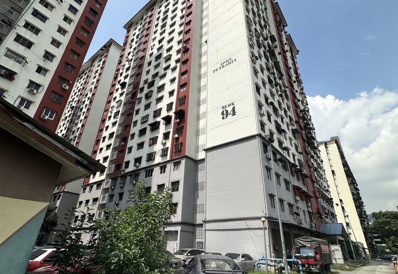 Putra Ria Apartment
