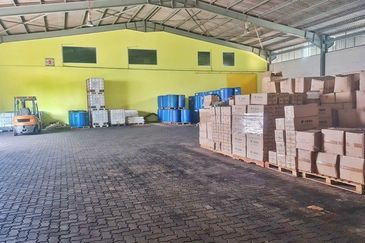 Bukit Minyak Penang 1.2 Ac Factory For Sale