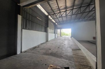 Bukit Minyak Factory For Rent Suitable for Warehouse