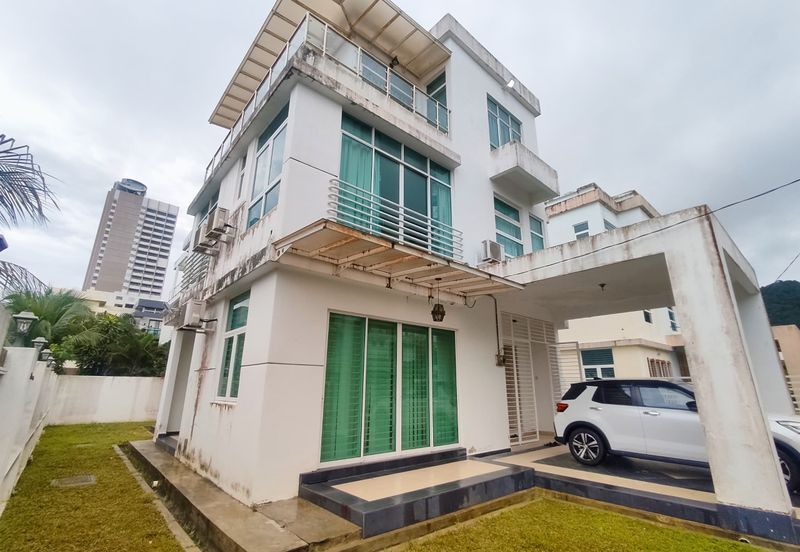 Kampung Teluk Kumbar