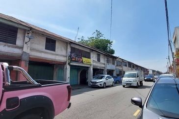 Bm 2 Storey Shop for Rent@ Near Pek Kong Cheng Jalan Pasar