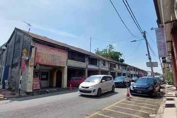 Bm 2 Storey Shop for Rent@ Near Pek Kong Cheng Jalan Pasar