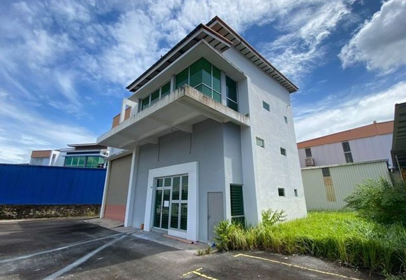 Permatang Tinggi 2 Storey Detached Factory for Rent / Sales