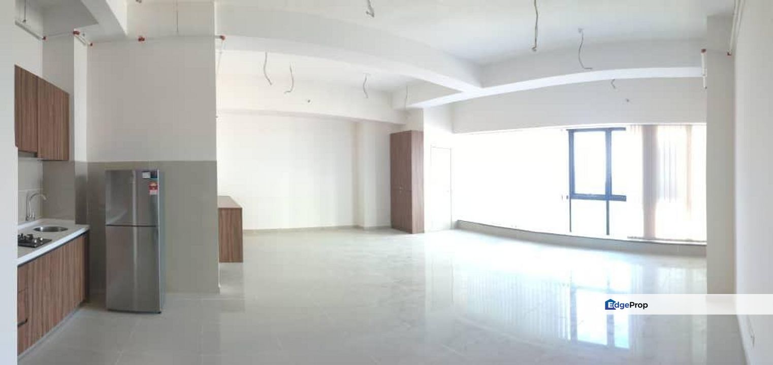 Aurora Sovo, Kuala Lumpur, Bukit Jalil