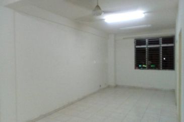 Shop Apartment @ Taman Setia Balakong