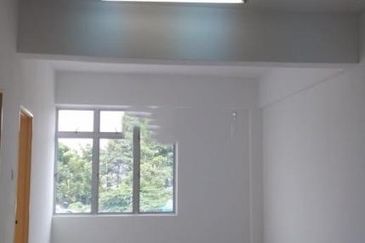 Shop Apartment @ Taman Setia Balakong