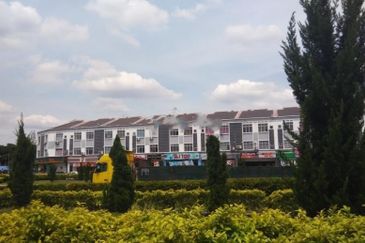 Shop Apartment @ Taman Setia Balakong