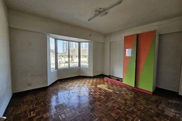 Sri Lata (Waterfall Tarrace)