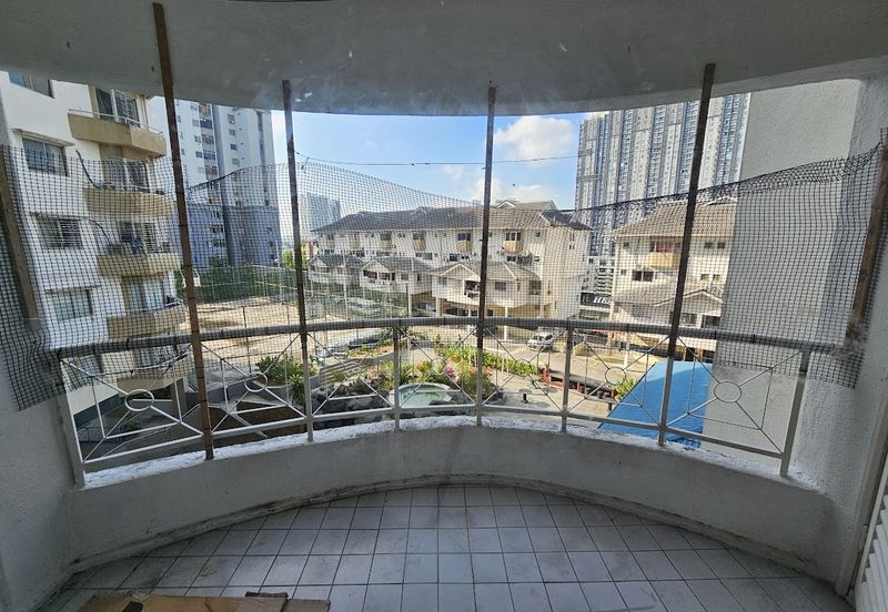 Sri Lata (Waterfall Tarrace)