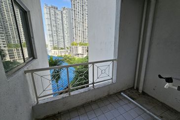 Sri Lata (Waterfall Tarrace)