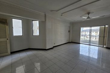 Sri Lata (Waterfall Tarrace)