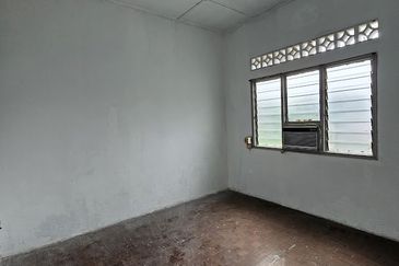 Happy Garden (Taman Gembira)