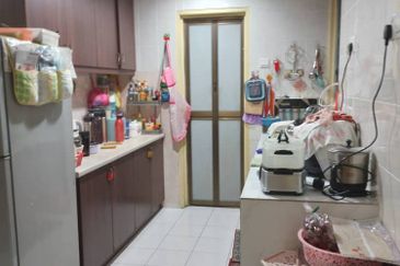 Vista Pinggiran, Taman Pinggiran Putra