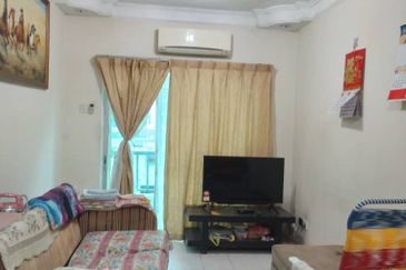 Vista Pinggiran, Taman Pinggiran Putra