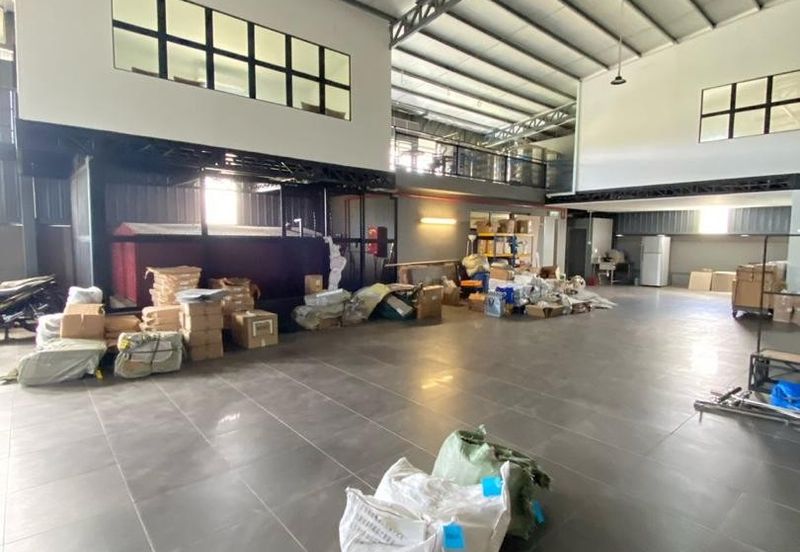 6 Storey Factory @ Bandar Tun Razak