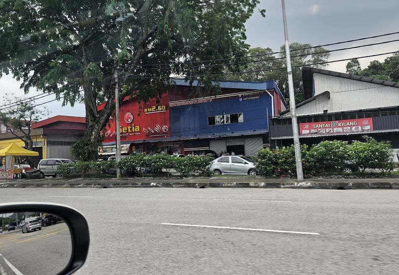 1.5 Storey Factory Bandar Tun Razak