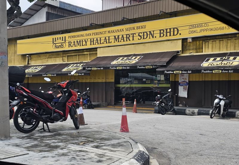 1.5 Storey Factory Bandar Tun Razak