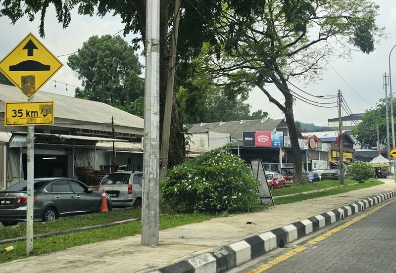 1.5 Storey Factory Bandar Tun Razak