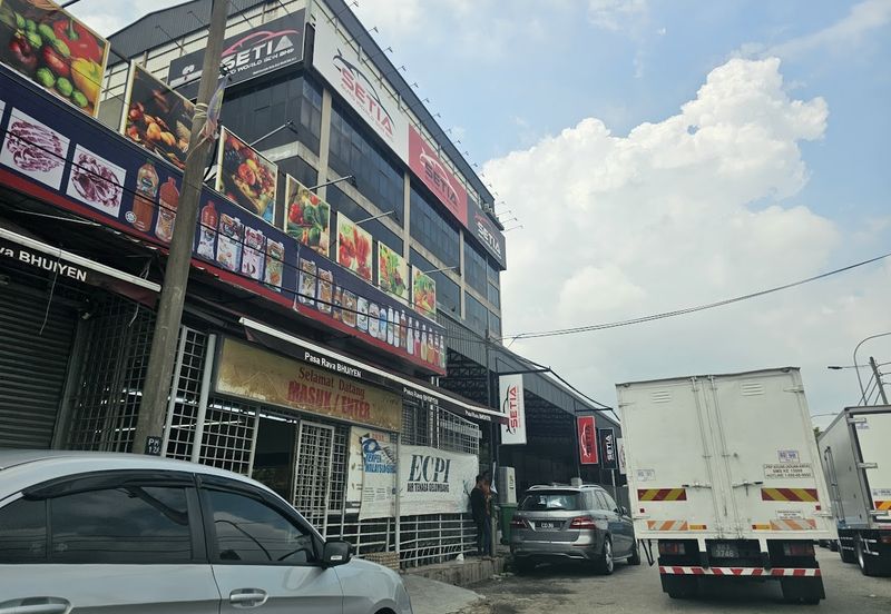 1.5 Storey Factory Bandar Tun Razak