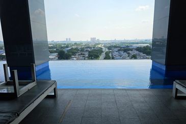 TRiGON Luxury Residences