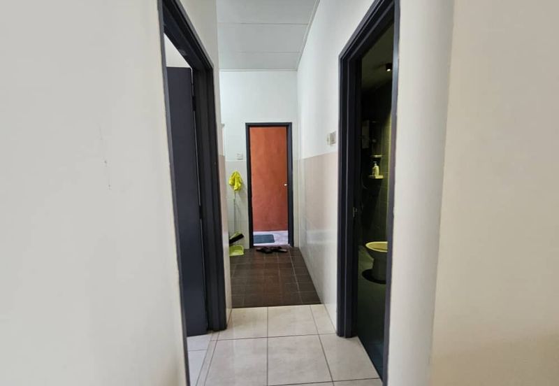 Upper Floor Sri Kayangan Town Villa