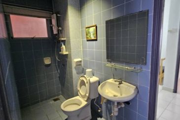 Upper Floor Sri Kayangan Town Villa