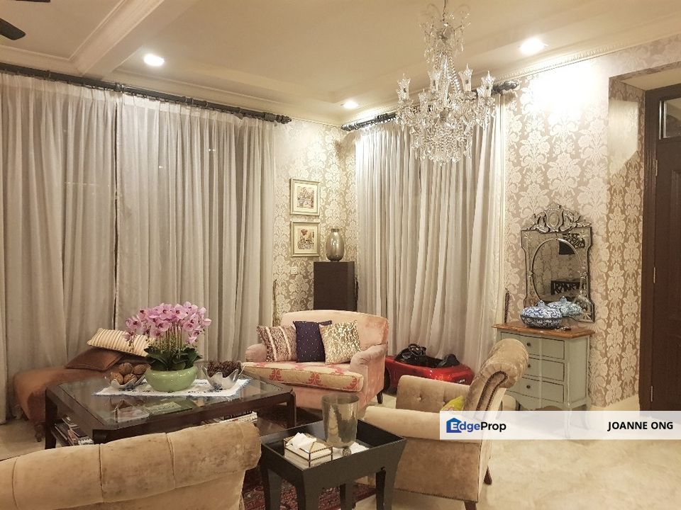 Corner Lot 2 Storey Terrace, Lagenda Gardens Bukit Jelutong for Sale, Selangor, Shah Alam