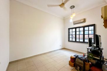 Tropicana Golf & Country Resort