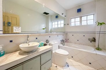 Tropicana Golf & Country Resort