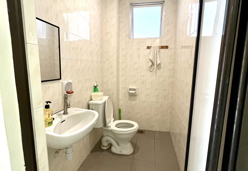 Renovated Corner 3-Storey Terrace For Sale @ Taman Sungai Sering, Batu 9