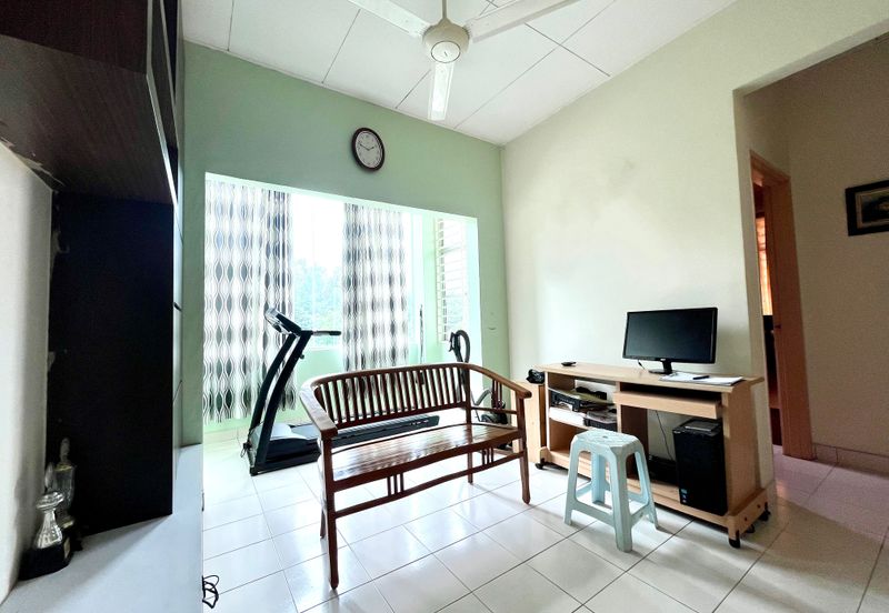 Renovated Corner 3-Storey Terrace For Sale @ Taman Sungai Sering, Batu 9