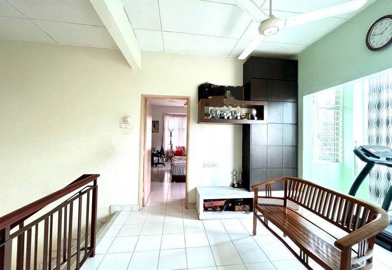 Renovated Corner 3-Storey Terrace For Sale @ Taman Sungai Sering, Batu 9