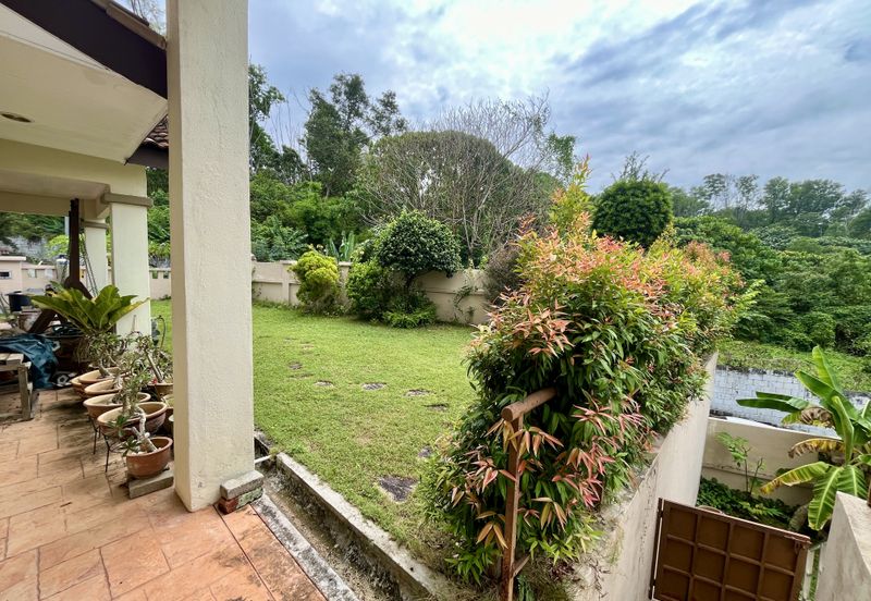 Renovated Corner 3-Storey Terrace For Sale @ Taman Sungai Sering, Batu 9