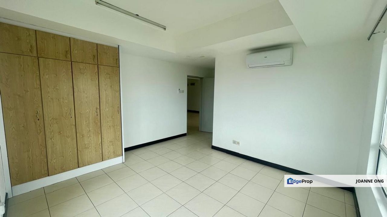 Move-in High Floor Corner 3R2B Unit @ Cova Villa Kota Damansara, Selangor, Kota Damansara
