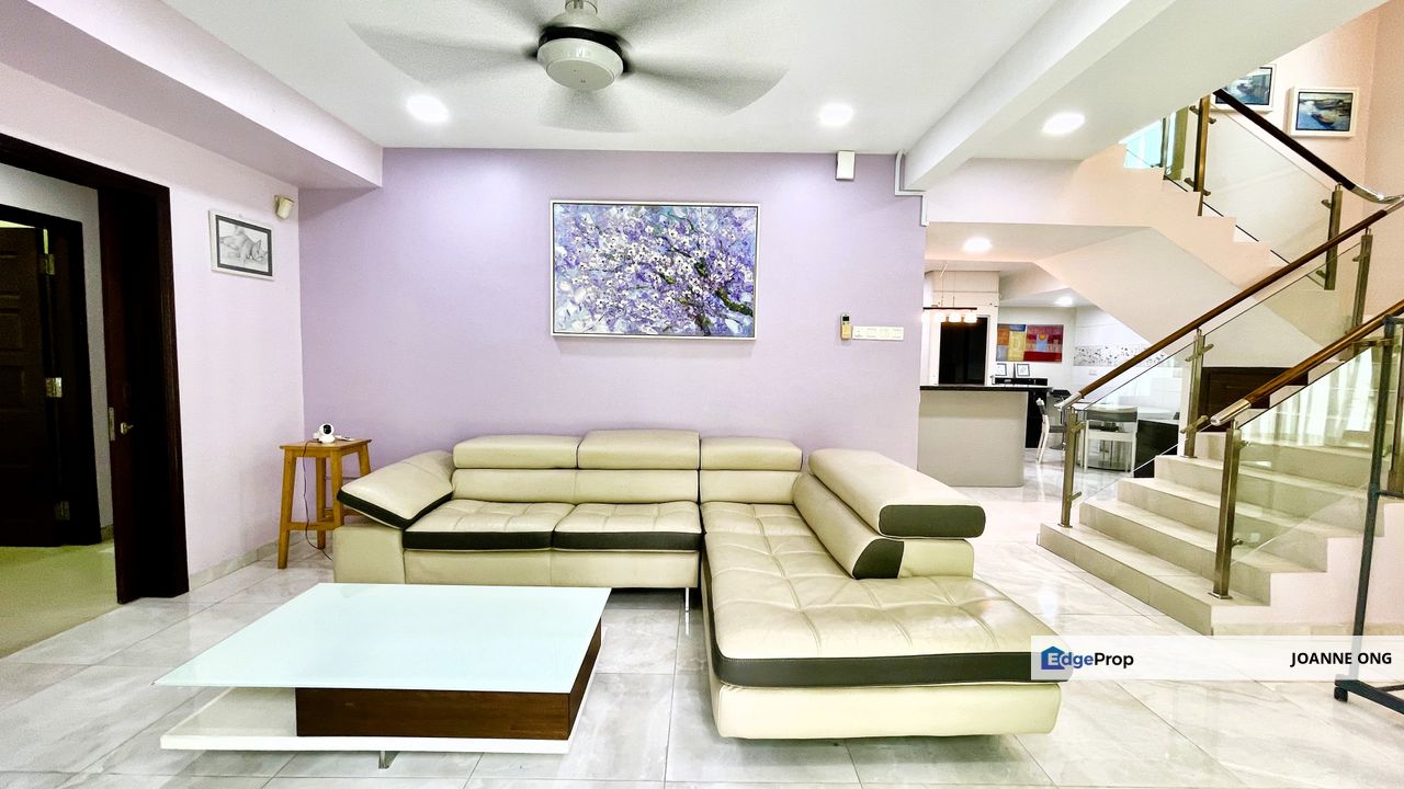 Fully Renovated 3-Storey Bungalow for Sale @ Subang Heights West, Selangor, Subang Jaya