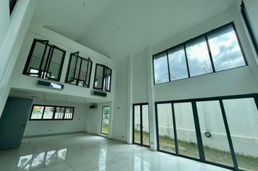 The Villa @ Serai Saujana / Villa Serai Saujana