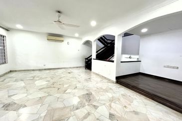 Jalan Taman Bukit Desa