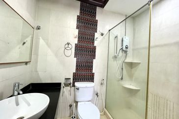 Jalan Taman Bukit Desa