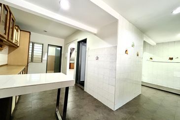 Jalan Taman Bukit Desa