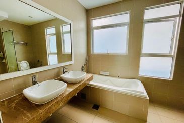 Amaya Saujana, Saujana Subang