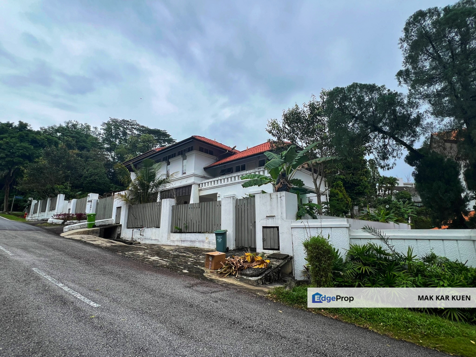 Please call us to setup a date for an interior viewing and side deal, Kuala Lumpur, Taman Duta