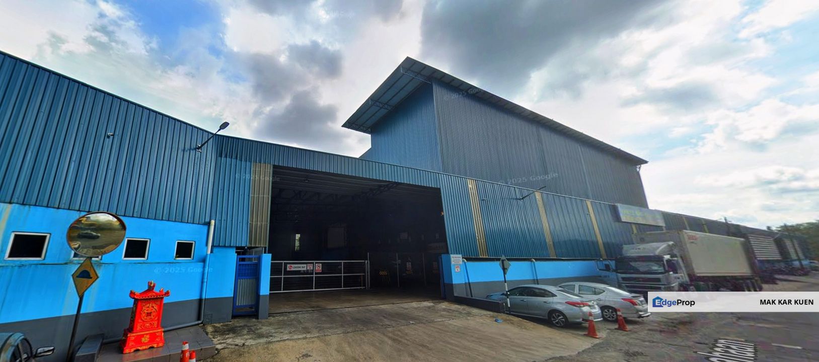 Please call us to setup a date for an interior viewing and side deal, Perak, Taiping