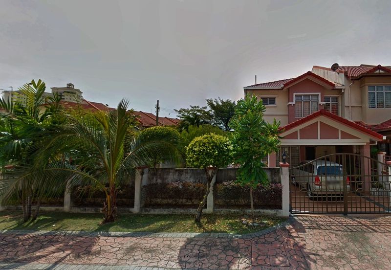 Please call us to setup a date for an interior viewing and side deal