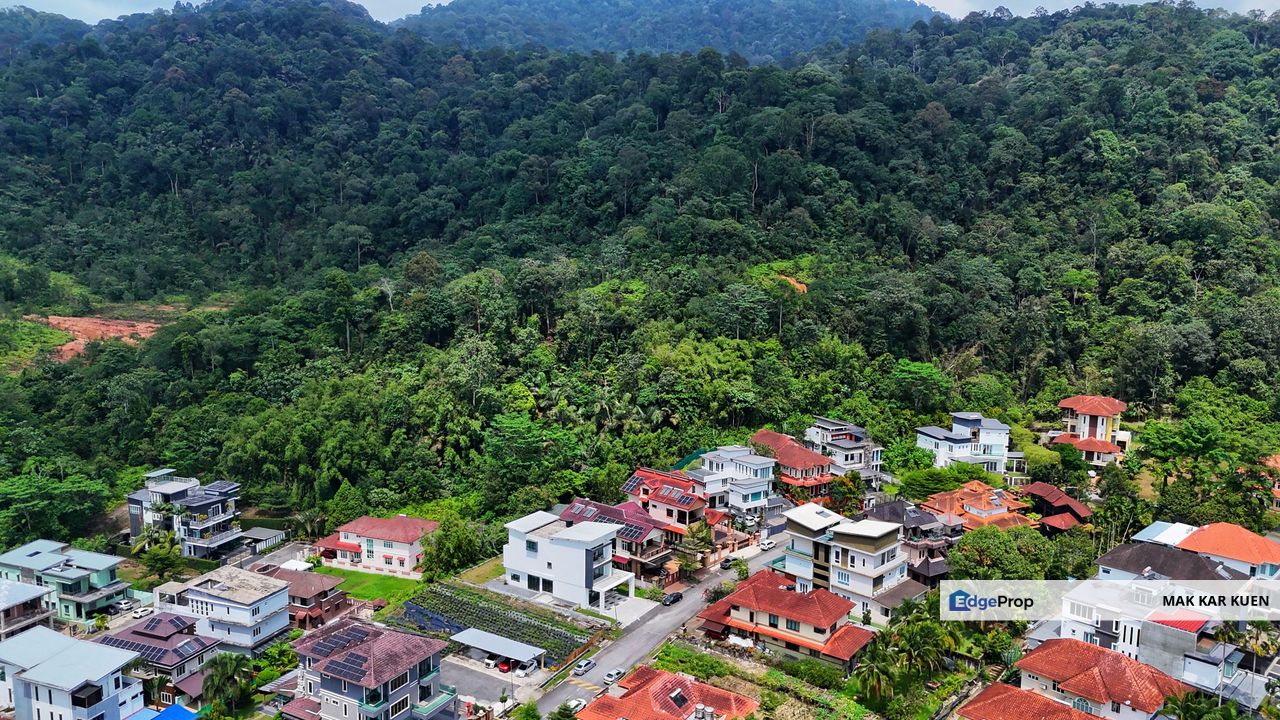 Please call us to setup a date for an interior viewing and side deal, Selangor, Rawang