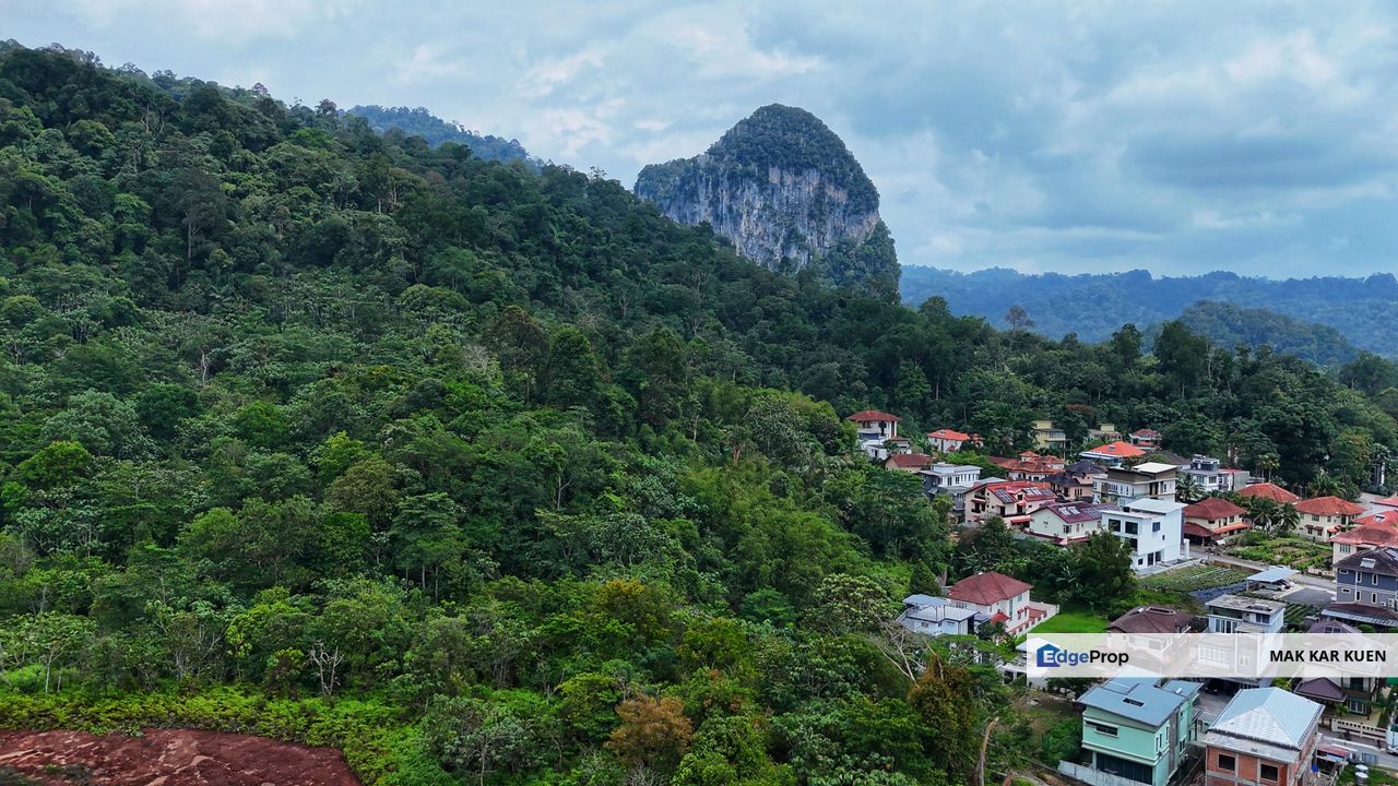 Please call us to setup a date for an interior viewing and side deal, Selangor, Rawang