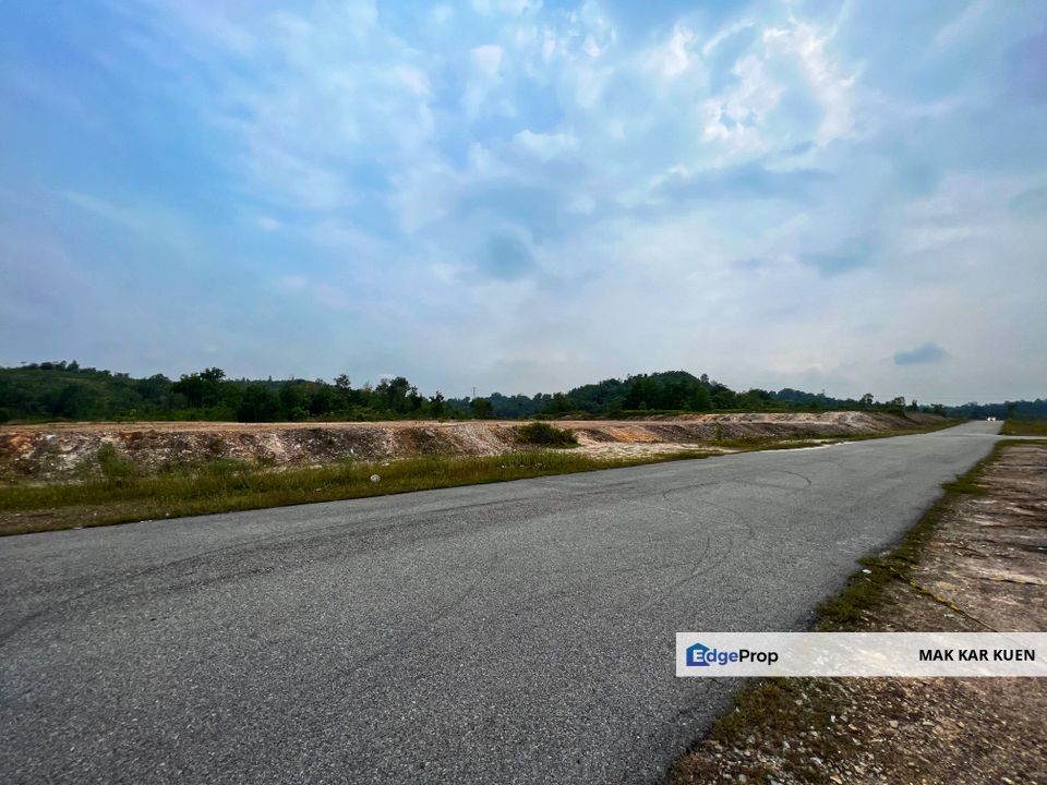 Please call us to setup a date for a viewing, Selangor, Klang