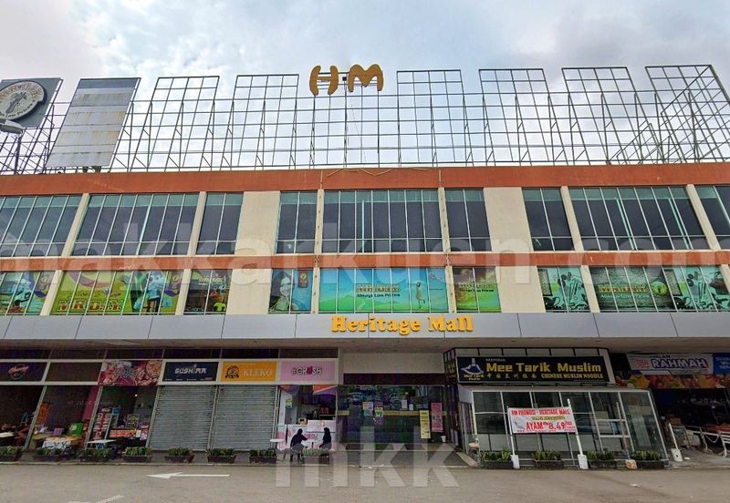 Please call us to setup a date for an interior viewing and side deal