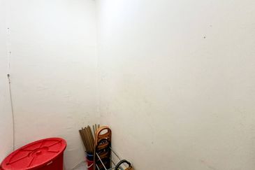 Residensi Bistaria, Ukay Bistari